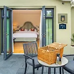 Отель Dromquinna Manor *
