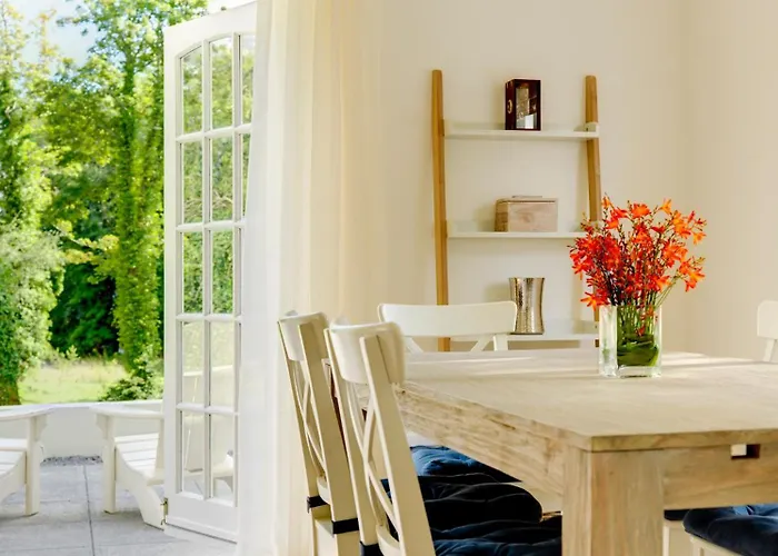 Отель Dromquinna Manor