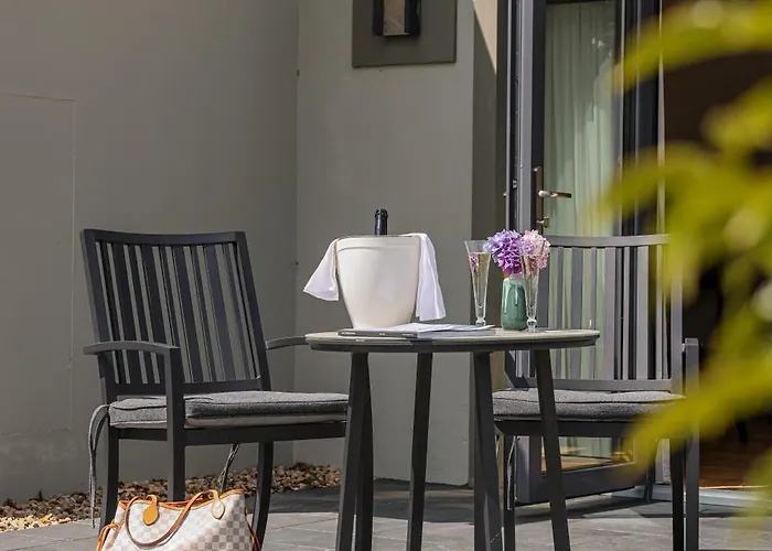 Dromquinna Manor 酒店 肯梅尔